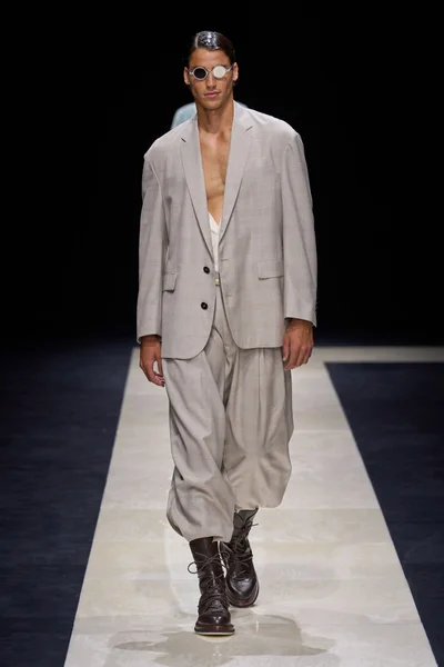 Look 59